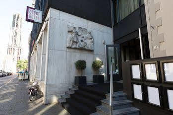 Hotel Court Centre